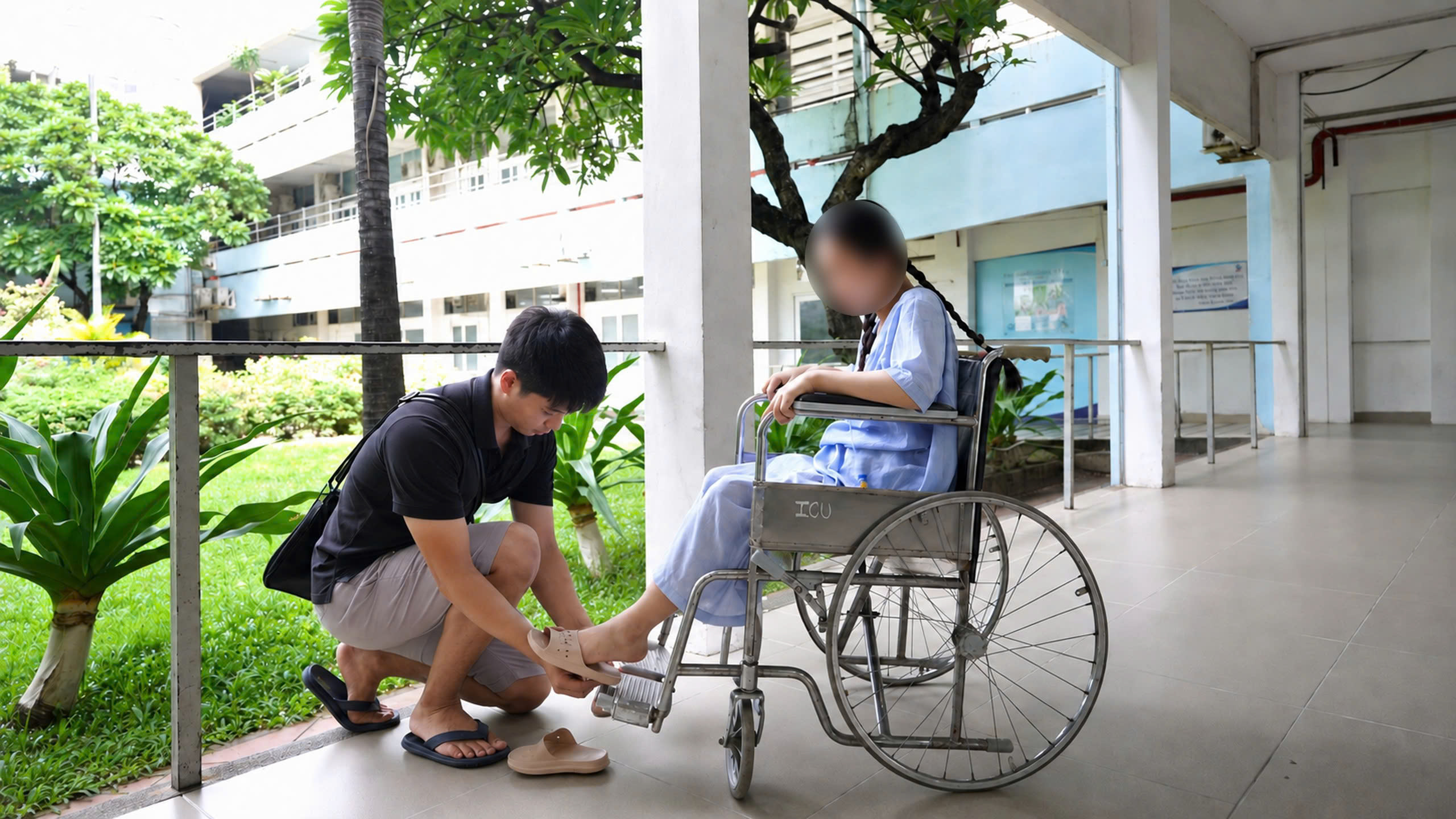 Sản phụ sốt xuất huyết nguy kịch, trải qua 4 lần phẫu thuật và can thiệp để giành sự sống- Ảnh 2.