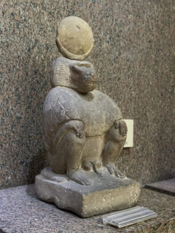 Khám Phá Bí Mật Thần Thoth: Đặc Điểm Độc Đáo Của Thần Mặt Trăng Ai Cập