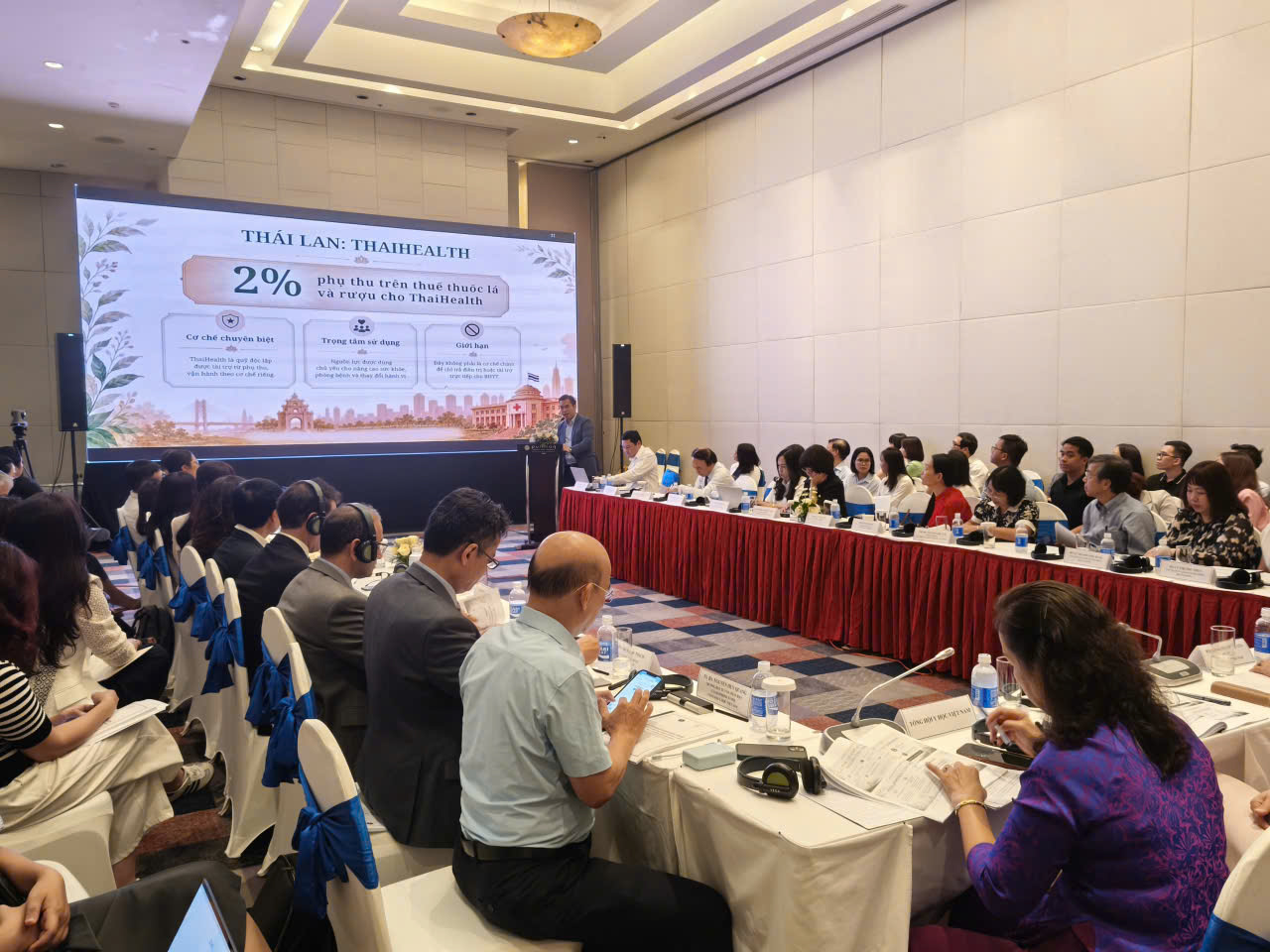 thu-thuoc-la-17879829016631345397529 Đề xuất tăng nguồn cho quỹ BHYT từ thuế thuốc lá, rượu bia, bảo hiểm bổ sung- Ảnh 3.