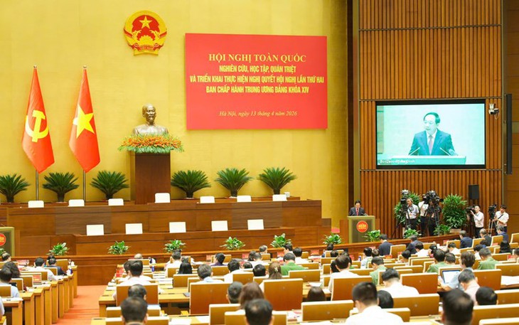Tối 20/8, Đảng ủy Chính phủ trao Giải Cuộc thi chính luận về bảo vệ nền tảng tư tưởng của Đảng.- Ảnh 2.