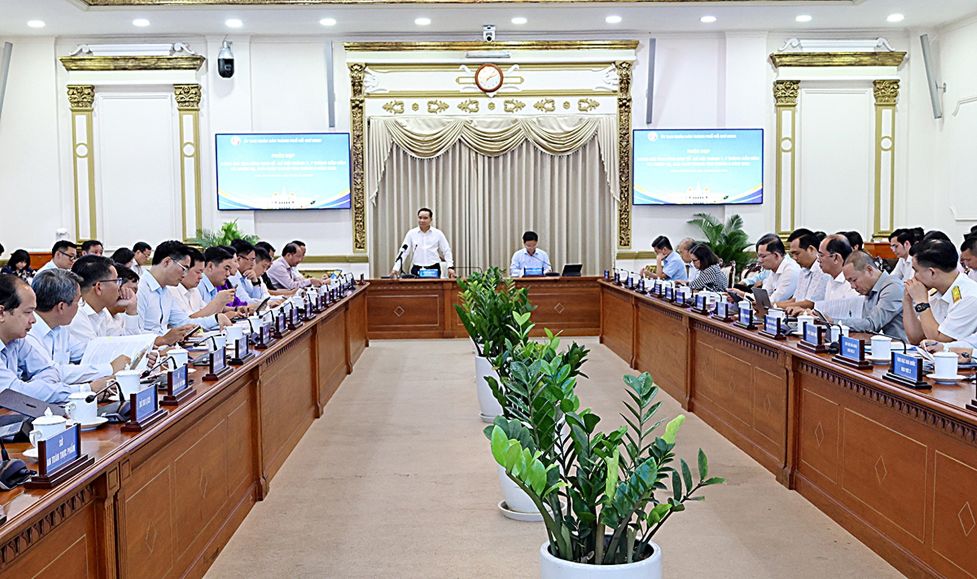 toancanhhnt8-17865829006241177483792 TPHCM: Tình Hình Kinh Tế 7 Tháng Đầu Năm