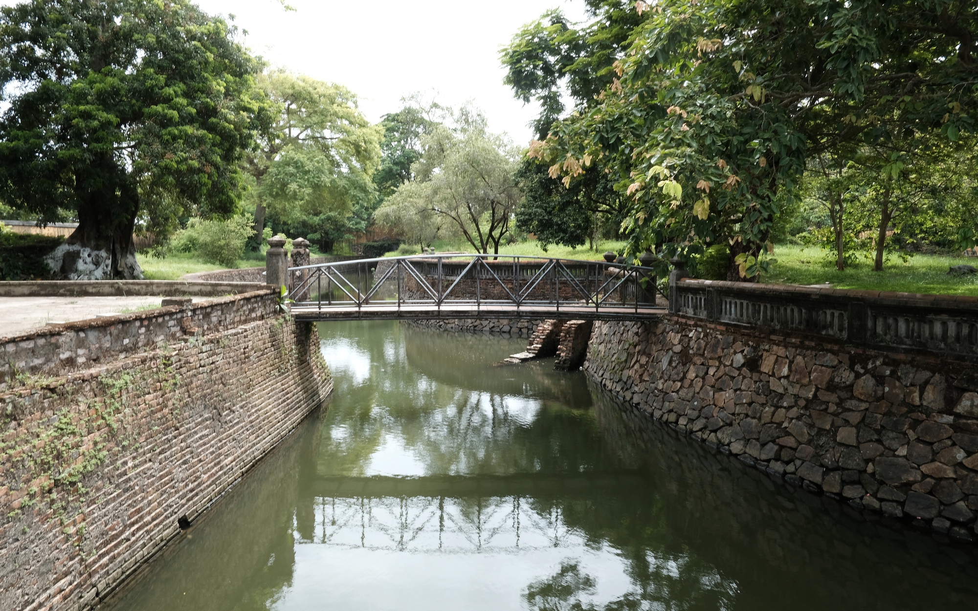 Khám Phá Dự Án Cải Tạo Không Gian Ven Sông Hương Tại Huế