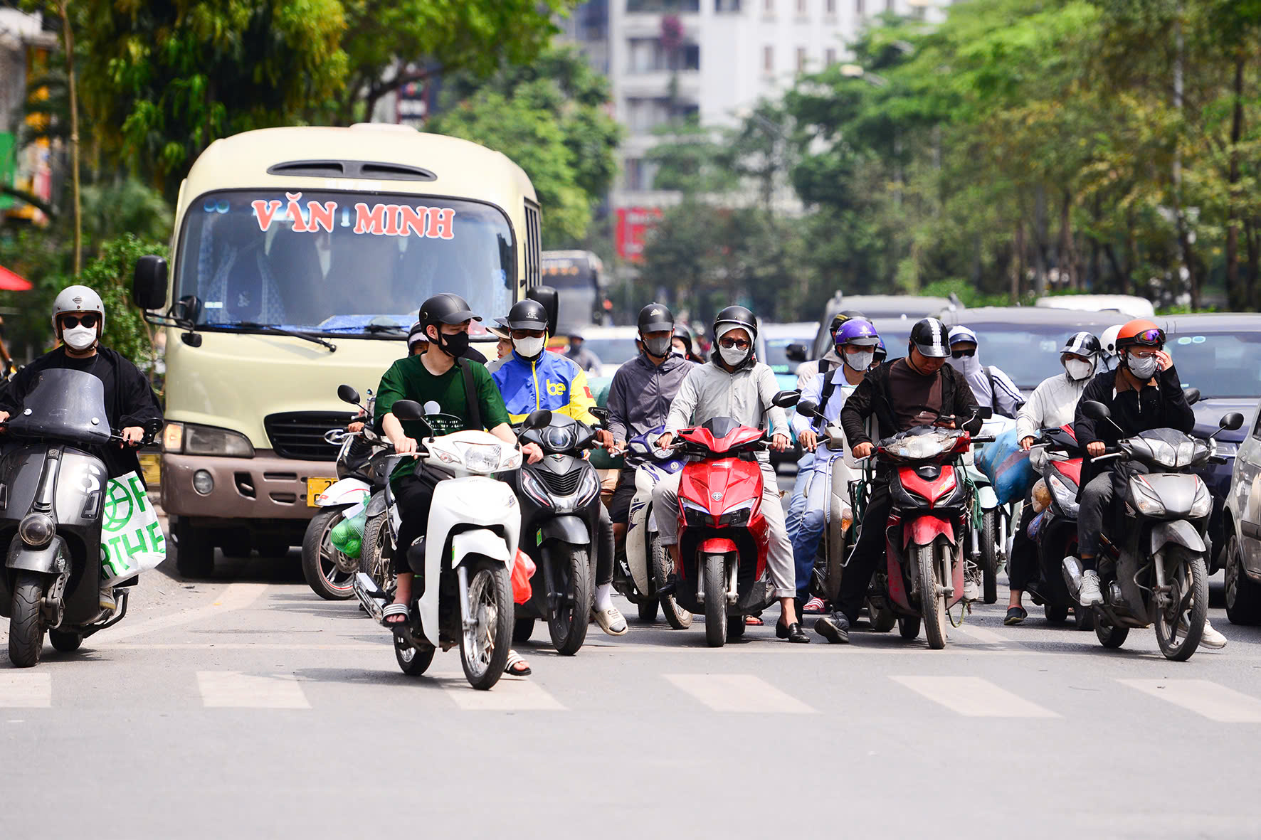 Thời Gian Duy Trì Nắng Nóng Đặc Biệt Ở Miền Bắc Và Miền Trung