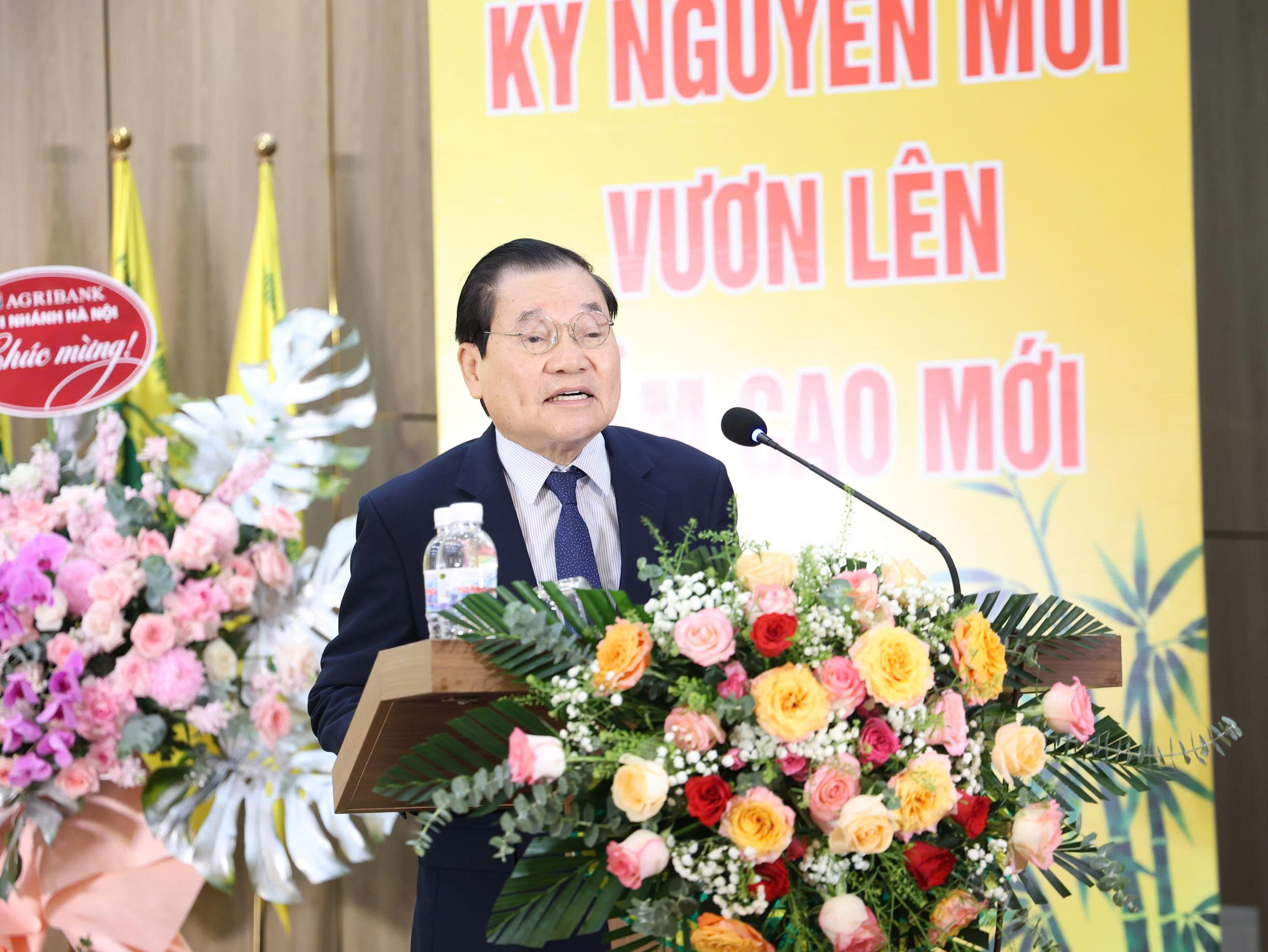 HUBT khai giảng năm học mới, mở ra chặng đường phát triển ở tuổi 30- Ảnh 2.