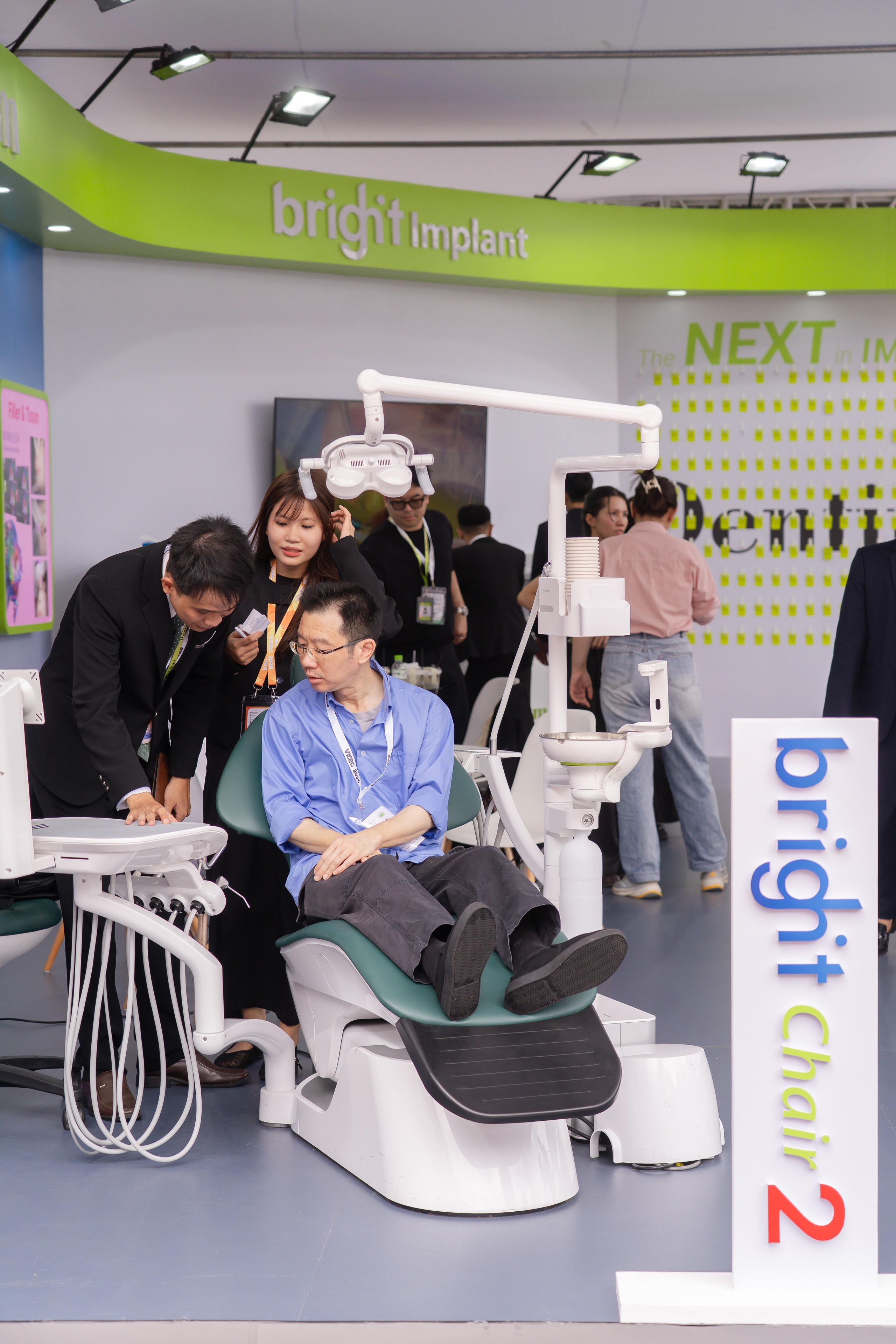 anh-5-17885067490451942298737 Dentium đồng hành cùng nha khoa Việt Nam qua chuỗi dấu ấn tại VIDEC 2026- Ảnh 5.