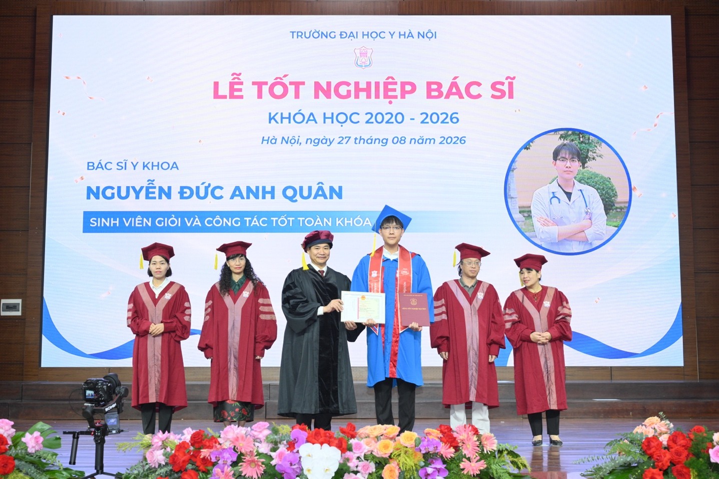 Hành Trình Trở Thành Thủ Khoa Ngành Y Tại Đại Học Y Hà Nội