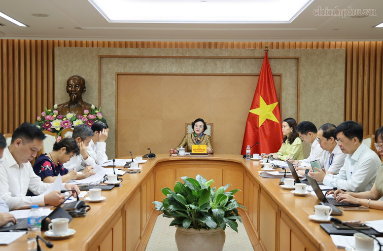 ptt-tra-178911682978147698830 Quản lý mỹ phẩm: Lấy an toàn, sức khỏe người dân làm trên hết - Ảnh 2.