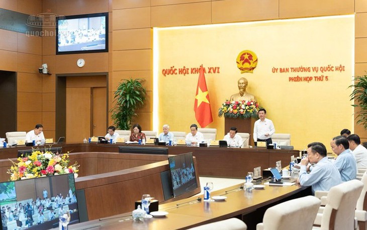 Sửa Luật Chứng khoán: Đơn giản thủ tục, không hạ chuẩn an toàn- Ảnh 4.