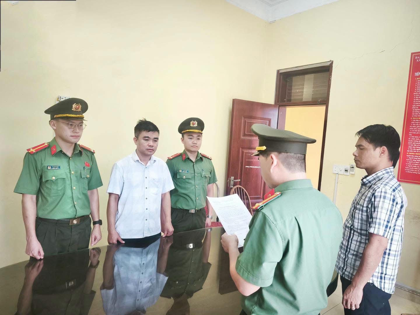 unnamed-27-17884211416021893090037 Cựu Phó Viện trưởng bị khởi tố- Ảnh 1.